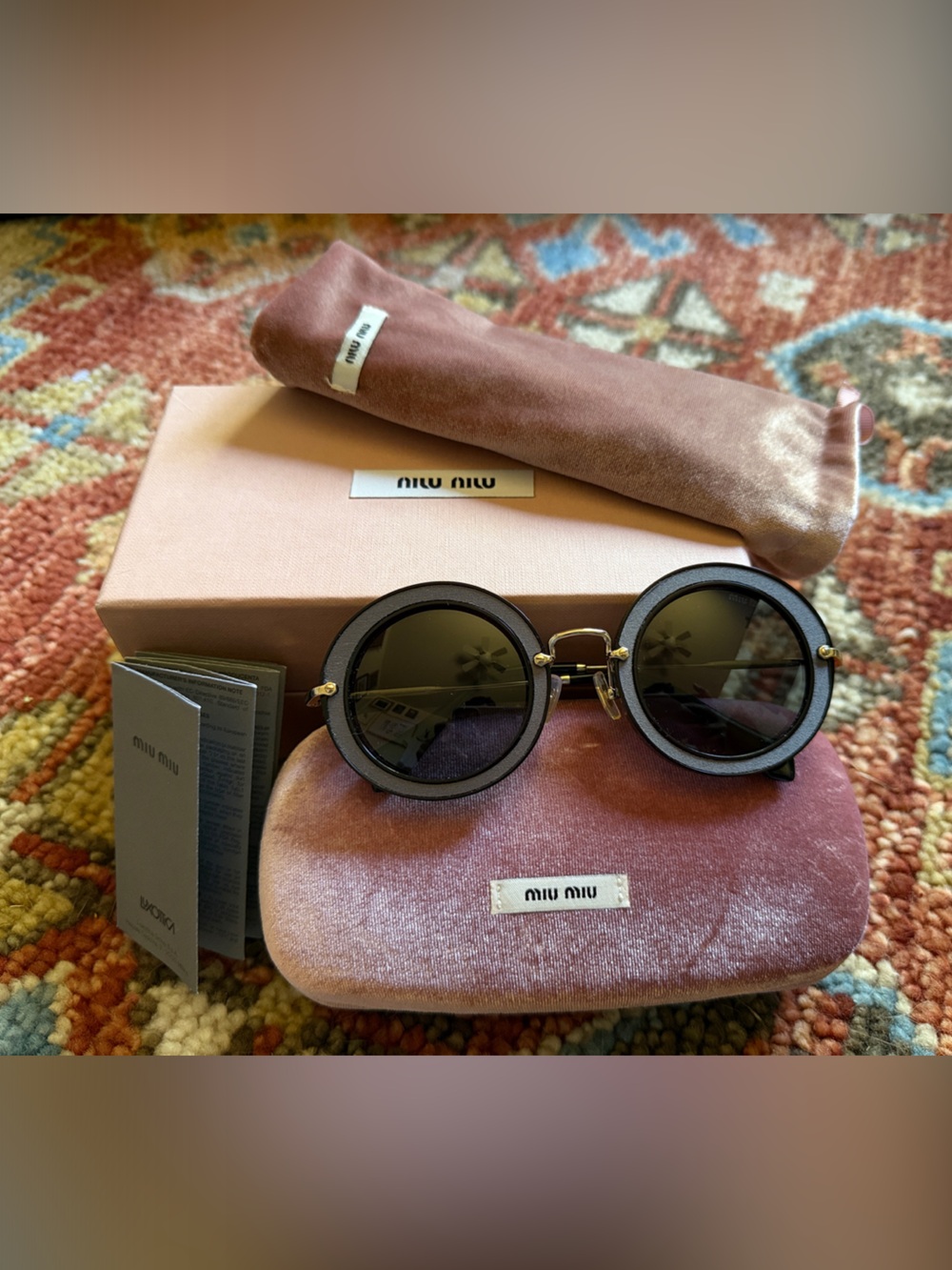 Authentic Miu Miu Black Round Sunglasses Case - SMU 08R Noir collection